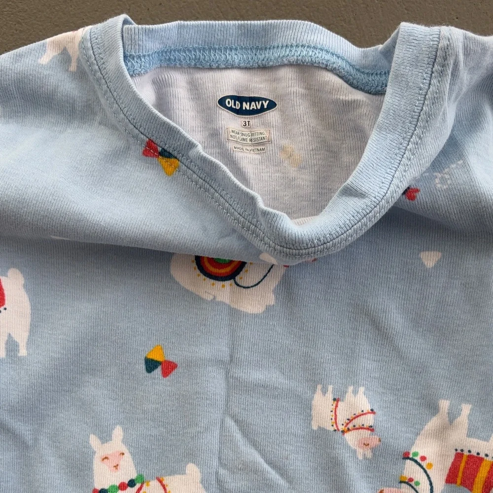 Old Navy Kids and Members Mark Llama Pajama Set - Size 3T